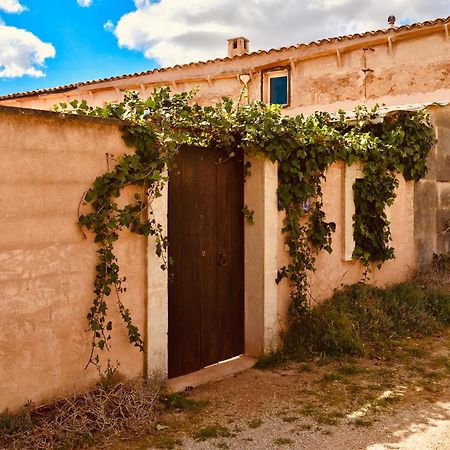 Arthouse Campos Mit Haus Galeria 110Qm Und Appartementhaus Mit Patio 30Qm المظهر الخارجي الصورة